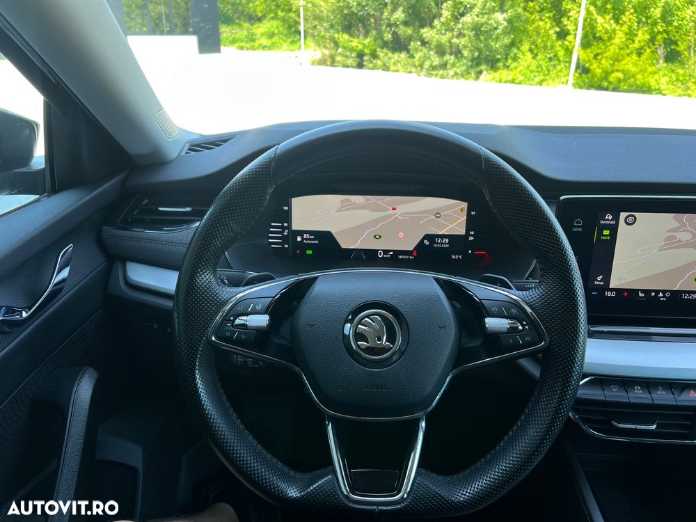 Skoda Octavia 2.0 TDI STYLE DSG - 21