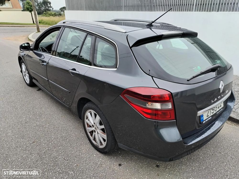 Renault Mégane Sport Tourer dCi 110 FAP Expression - 6