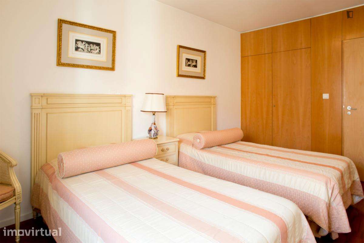 Apartamento com 2 quartos - localizado em São Sebastião Lisbon - Grande imagem: 2/23