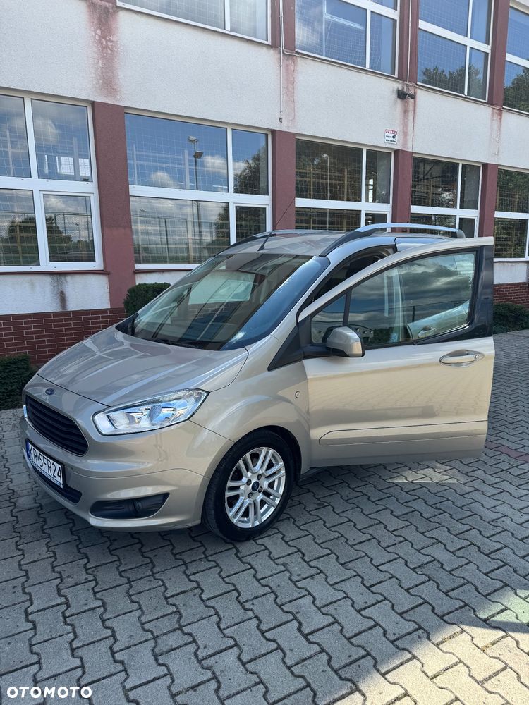 Ford Tourneo Courier 1.0 EcoBoost Titanium - 17