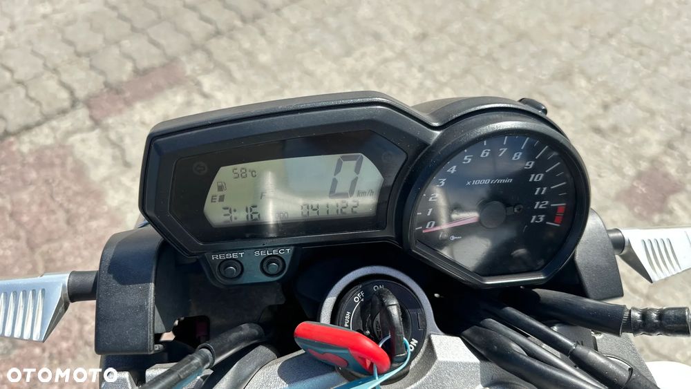 Yamaha FZ - 23