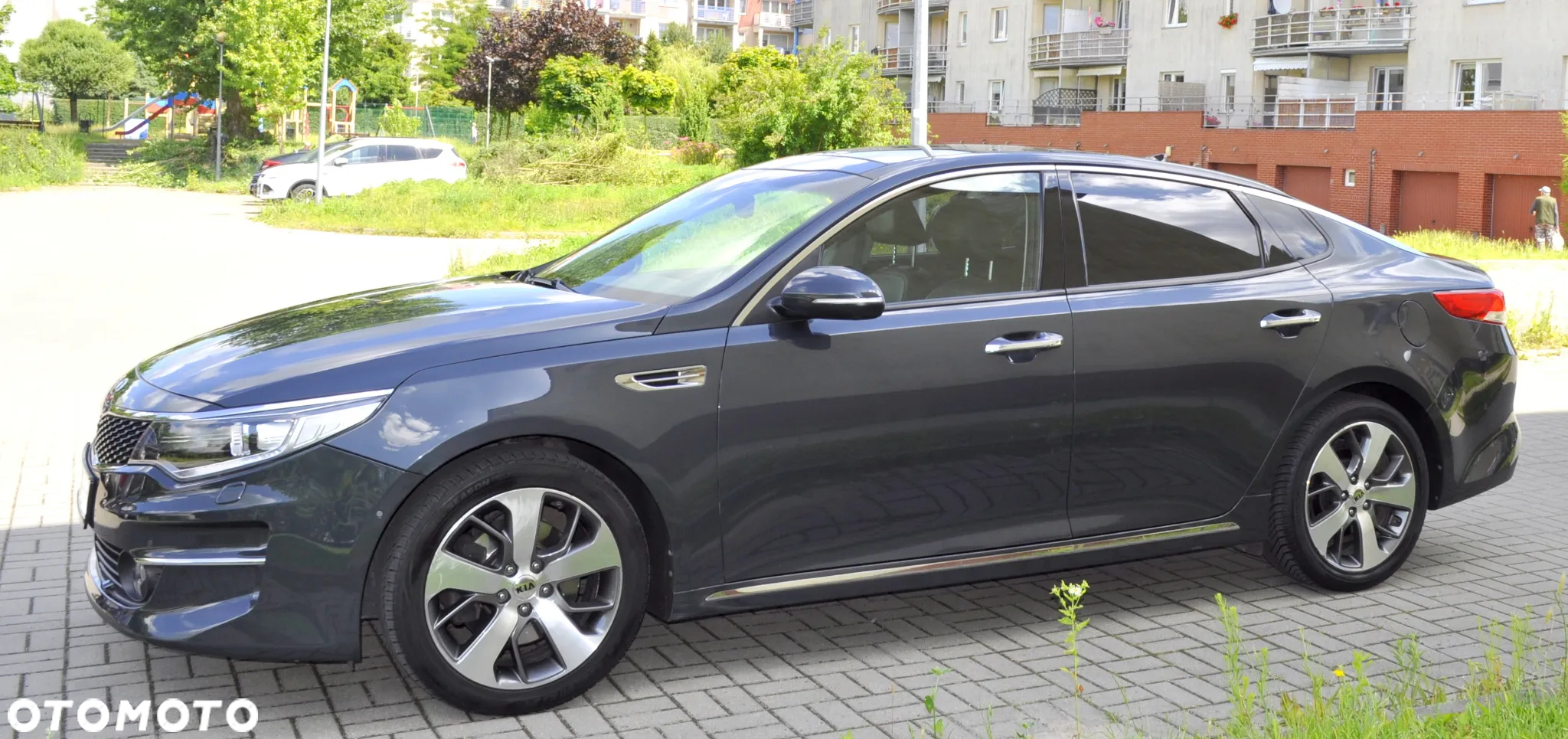 Kia Optima - 6