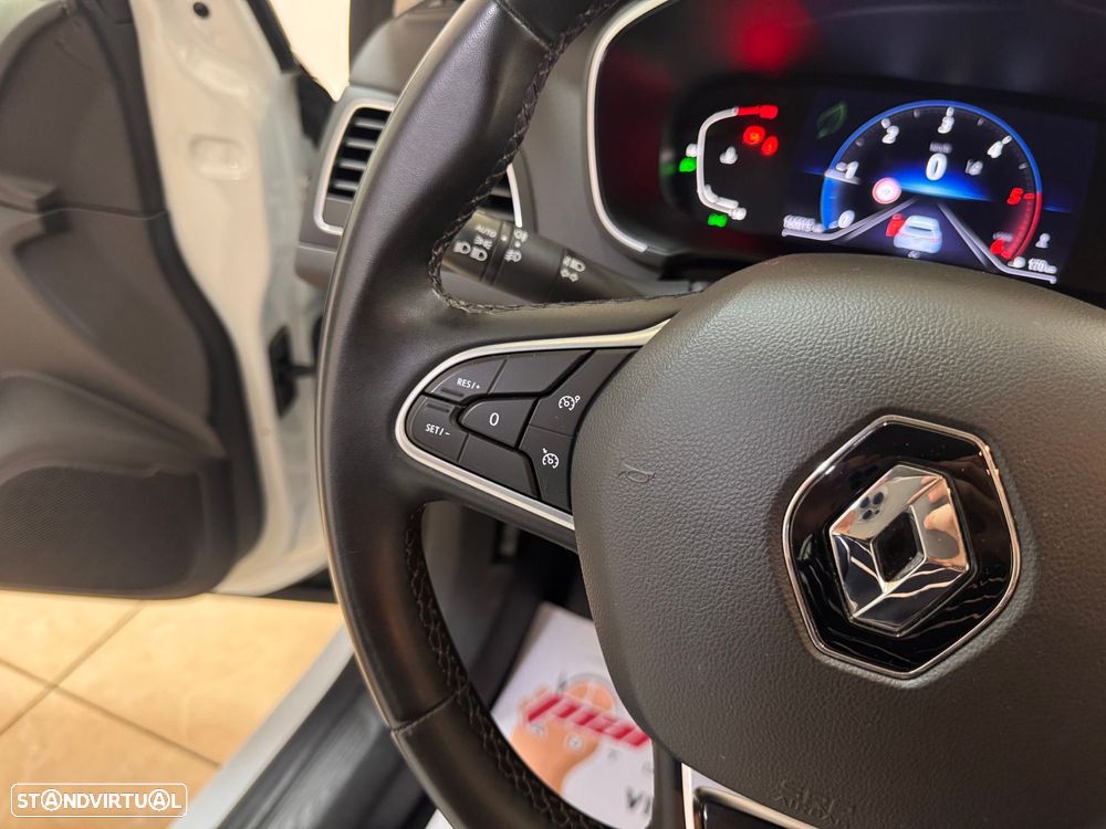 Renault Mégane 1.5 Blue dCi Intens - 13