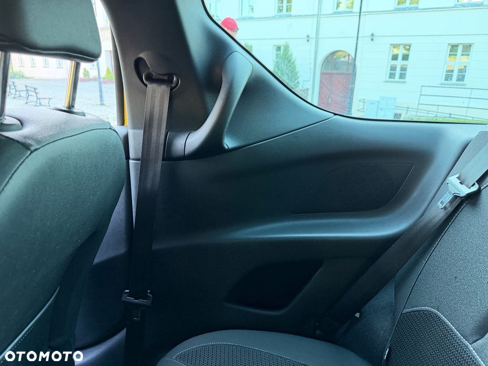 Citroën DS3 HDi 90 FAP SoChic - 18