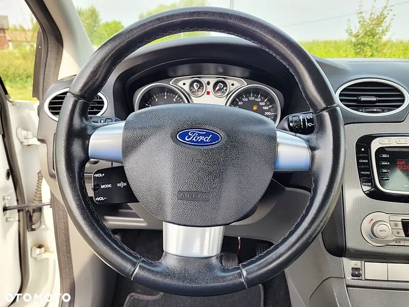 Ford Focus - 20