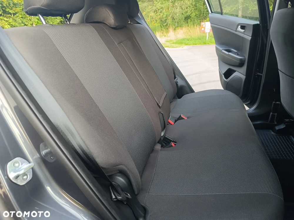 Kia Sportage 1.7 CRDI M 2WD - 9