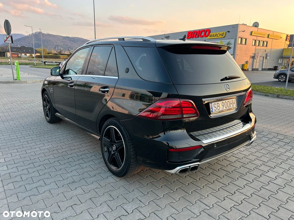 Mercedes-Benz ML 63 AMG 4Matic AMG SPEEDSHIFT 7G-TRONIC - 4