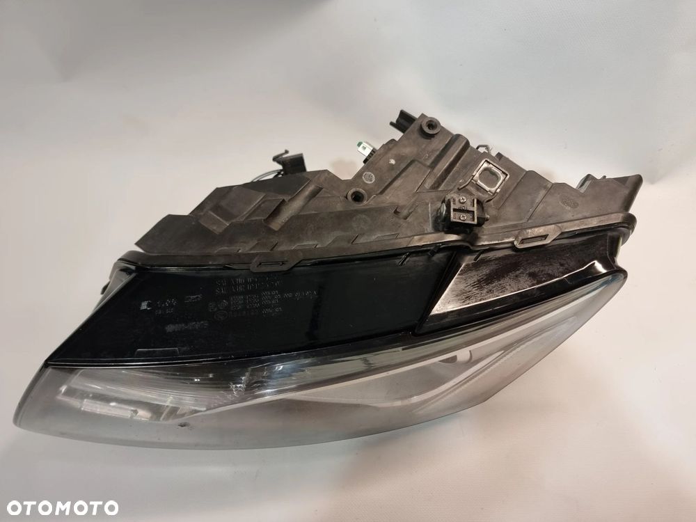 AUDI Q5 8R LAMPA LEWA PRZÓD XEON LED - 6