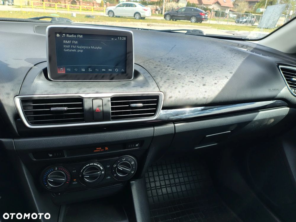 Mazda 3 - 3