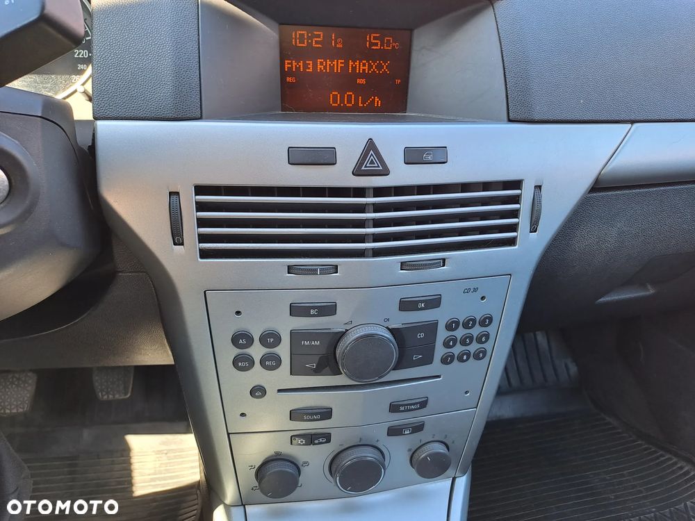 Opel Astra 1.6 Enjoy - 15