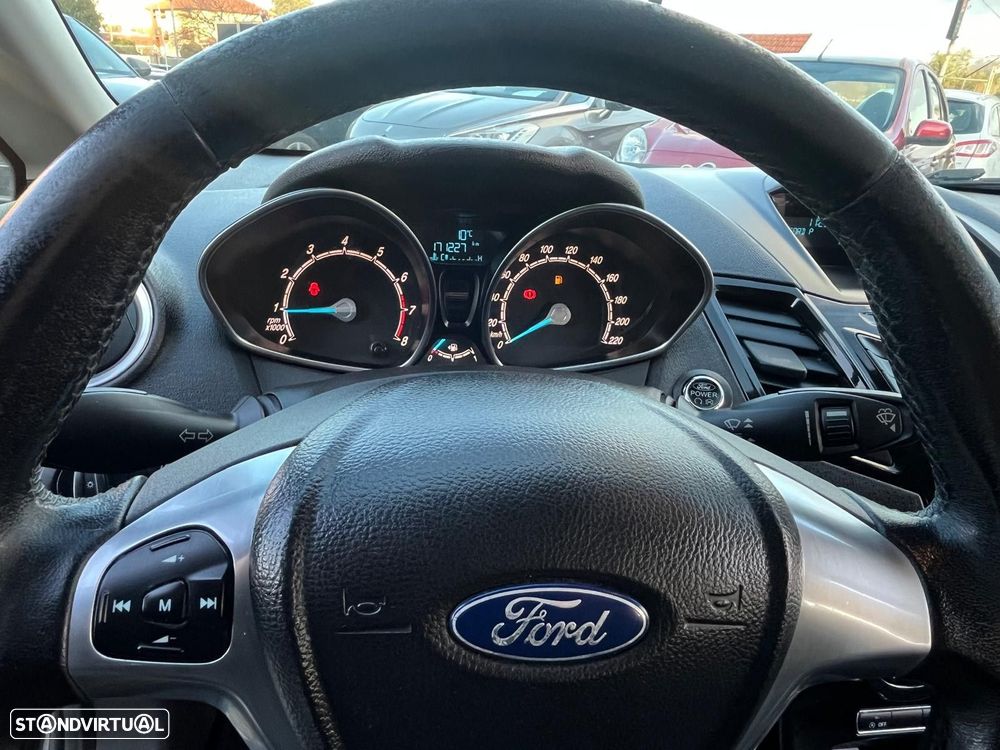 Ford Fiesta 1.0 Ti-VCT Titanium - 13