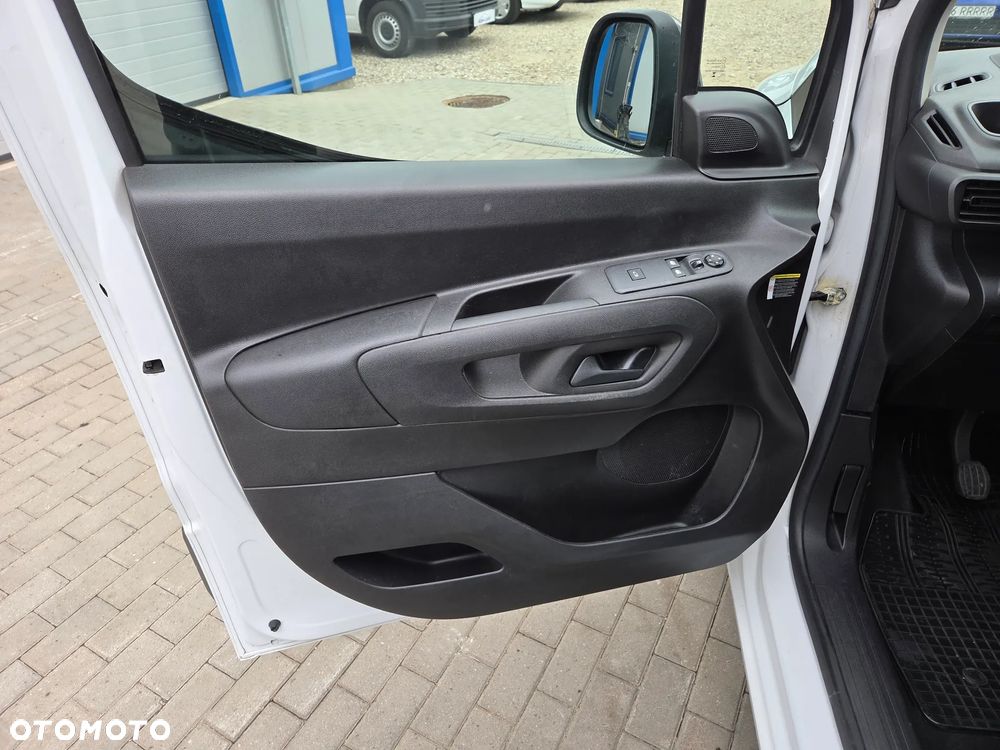 Fiat Doblo - 12
