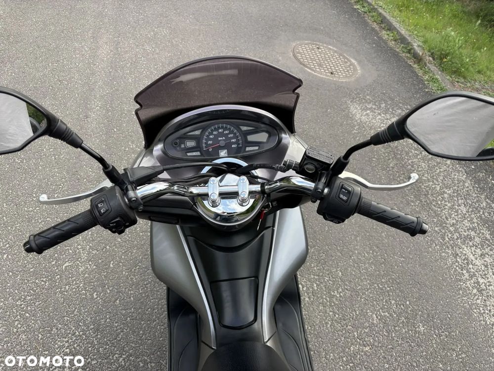 Honda PCX - 5