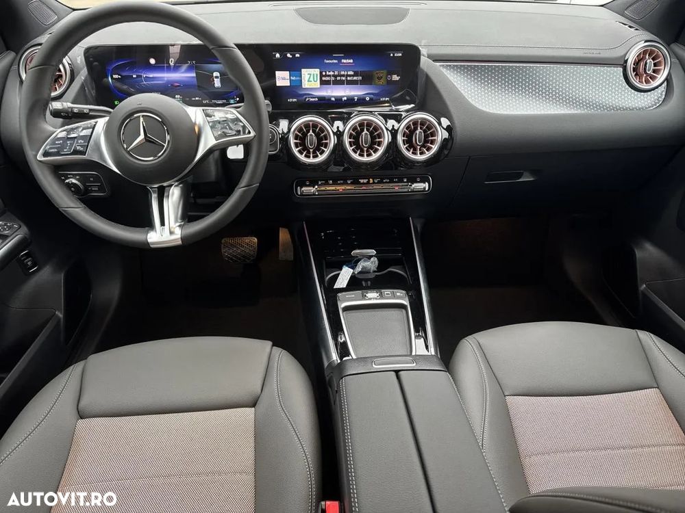 Mercedes-Benz EQA 250+ - 12
