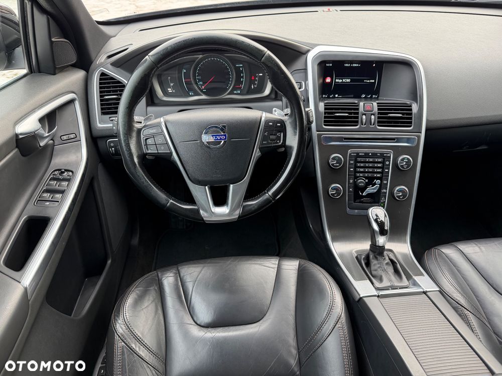 Volvo XC 60 D5 AWD Summum - 10