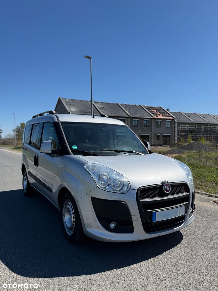 Fiat Doblo 2.0 16V Multijet Emotion - 1