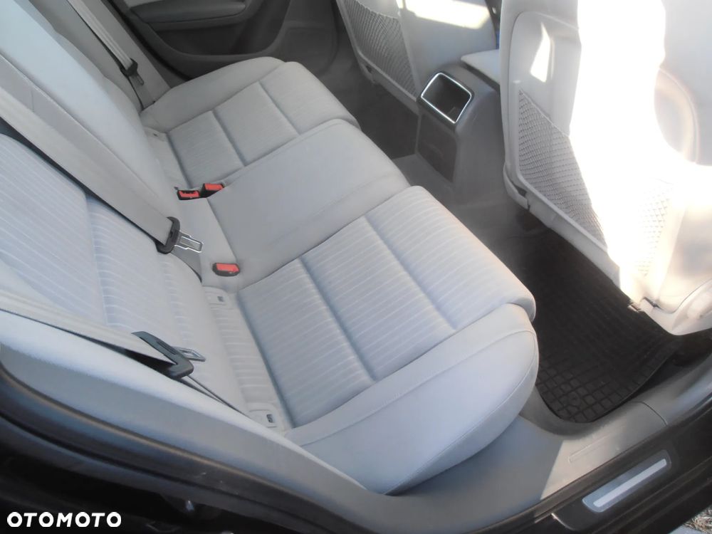 Audi A4 Limousine 1.8 TFSI multitronic Ambiente - 18
