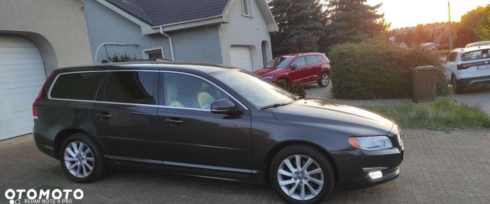 Volvo V70 D3 Geartronic Summum - 14