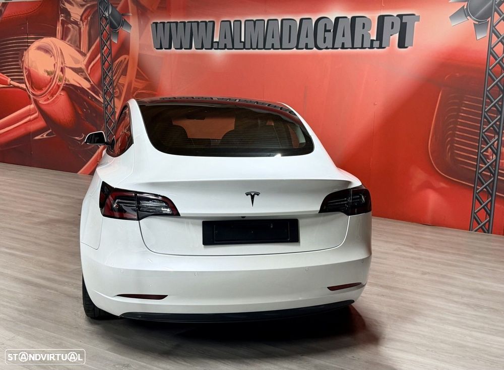 Tesla Model 3 Tração Traseira - 5