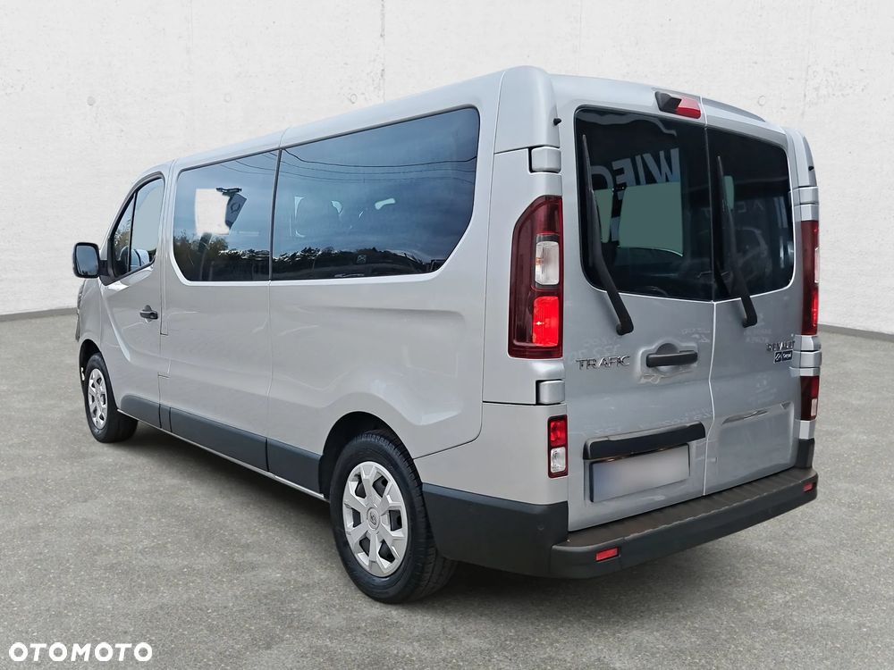 Renault Trafic - 8