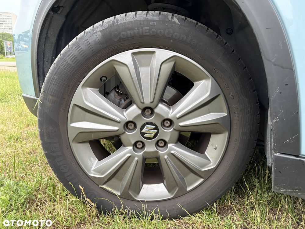 Suzuki Vitara 1.0 Boosterjet Premium 2WD - 32