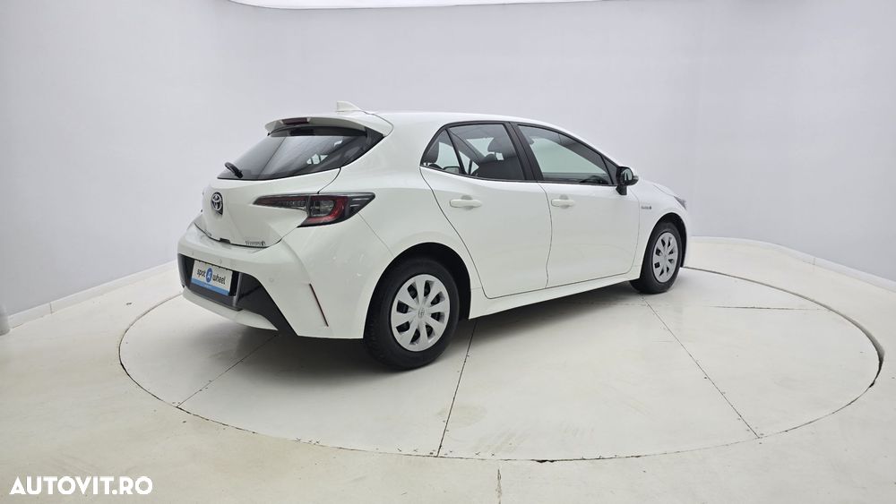 Toyota Corolla - 6