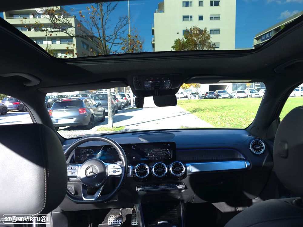 Mercedes-Benz EQB 300 4Matic AMG Line - 12