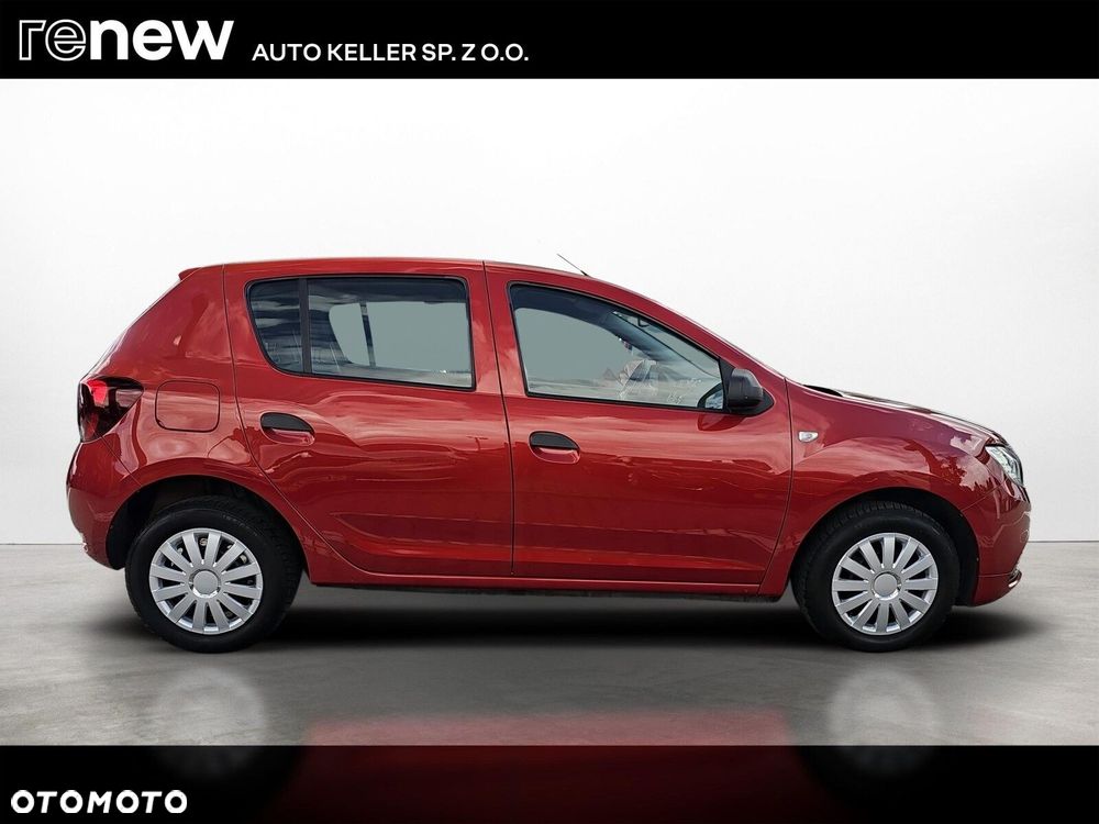 Dacia Sandero - 8