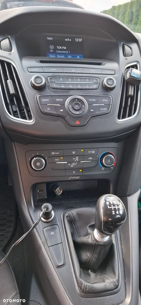 Ford Focus 1.0 EcoBoost Trend ASS - 11