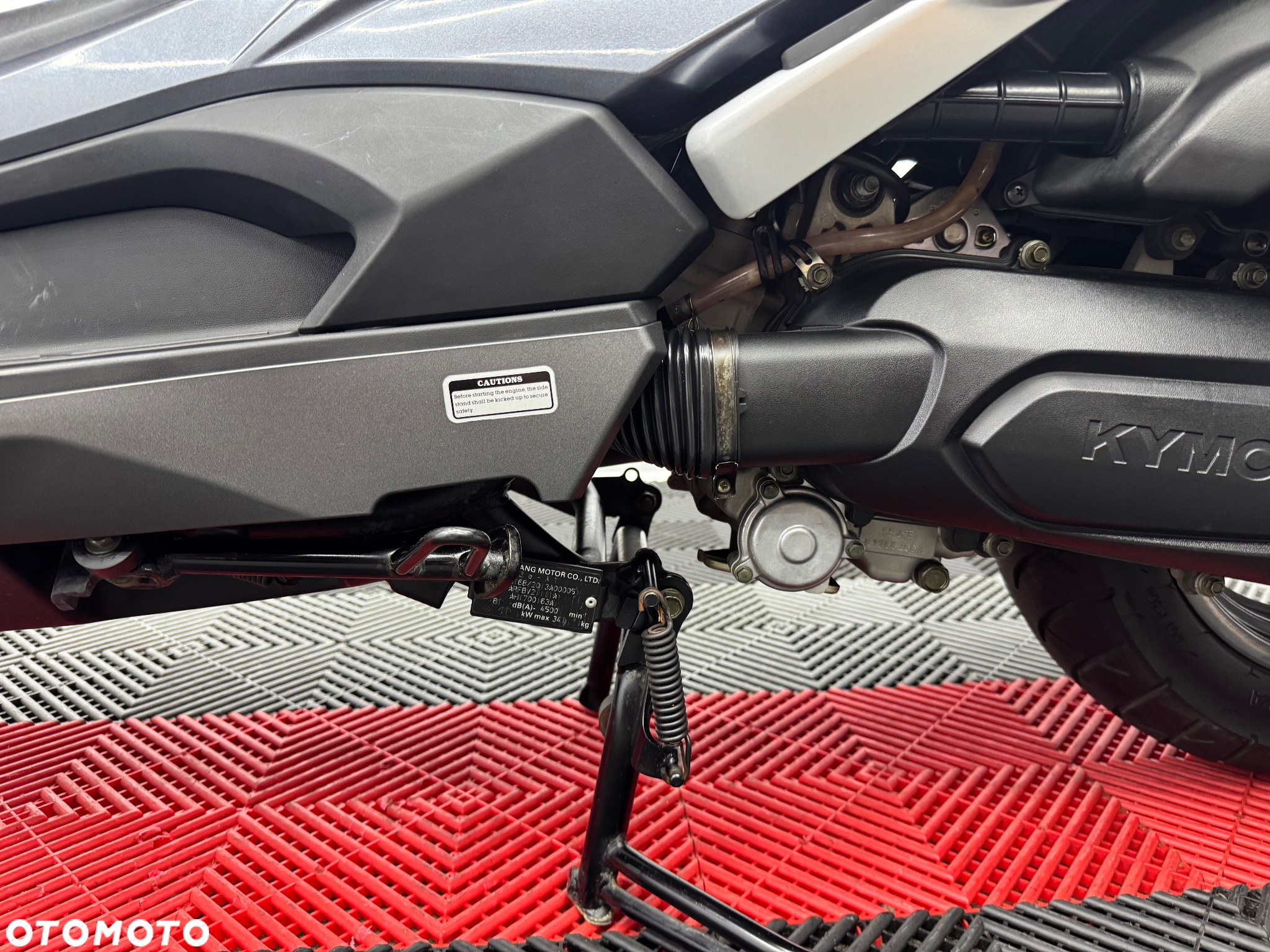 Kymco Downtown - 22