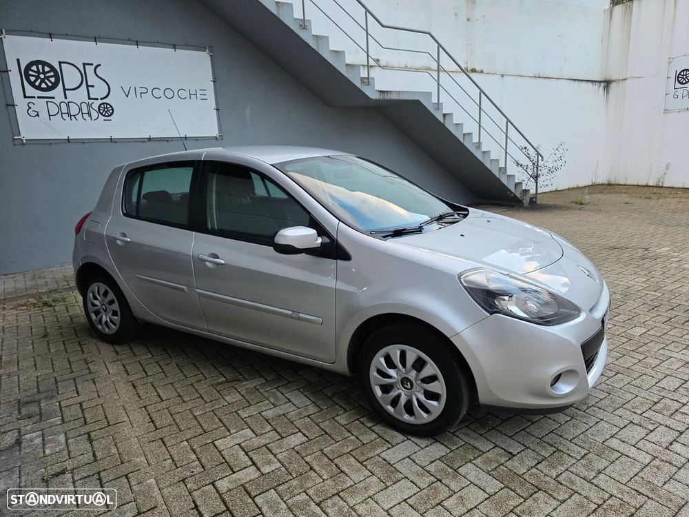 Renault Clio 1.2 16V Dynamique - 10
