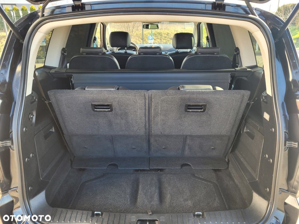 Ford S-Max 2.0 TDCi DPF Titanium X - 24