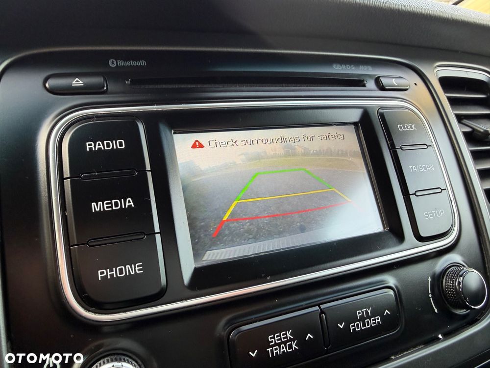 Kia Carens 1.7 CRDi L - 35