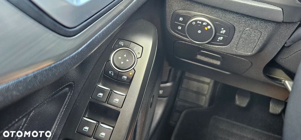 Ford Focus 2.0 EcoBlue Active Business - 24
