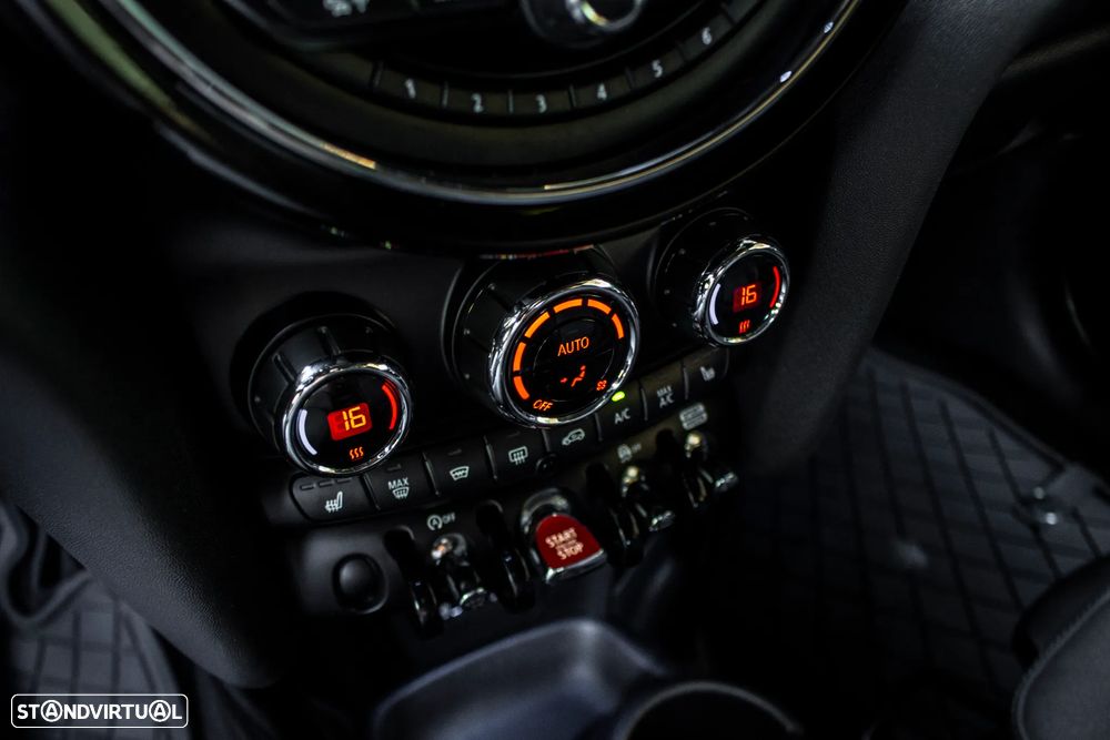 MINI 5 Portas Cooper SD Aut. - 23