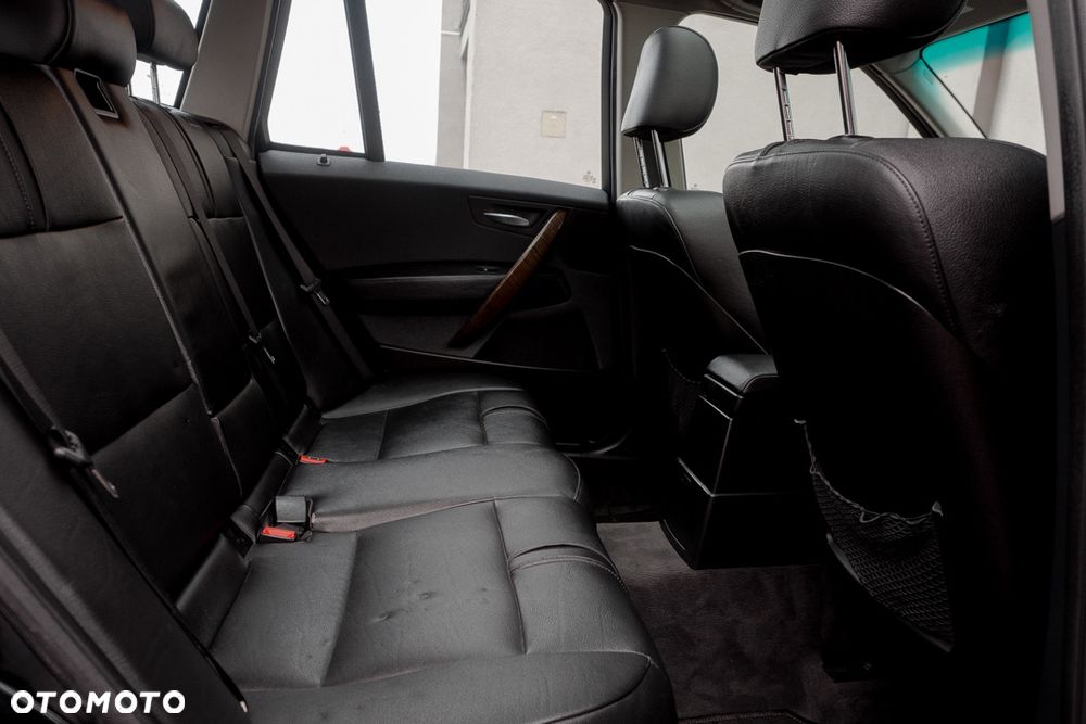 BMW X3 3.0i - 37