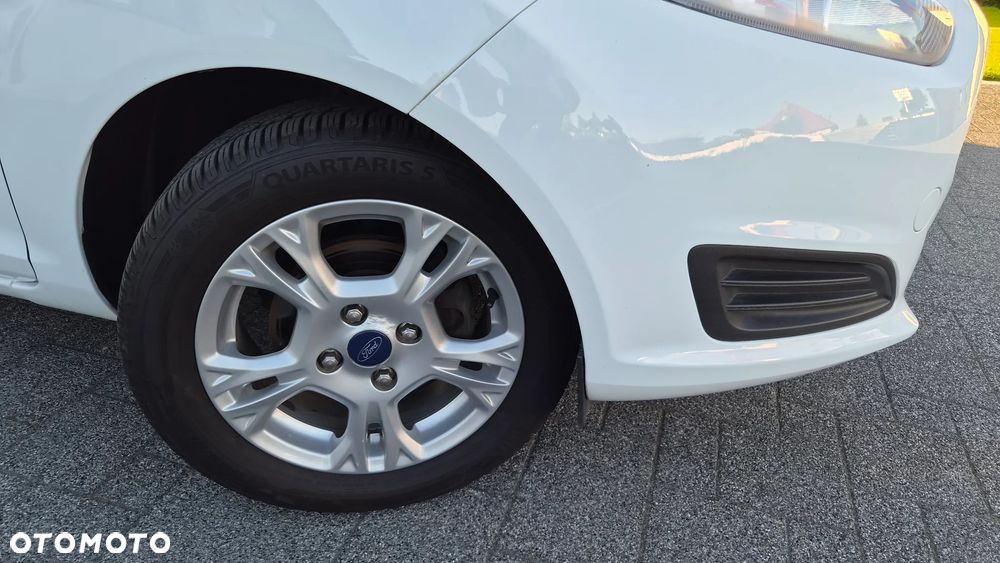Ford Fiesta 1.0 Titanium - 24