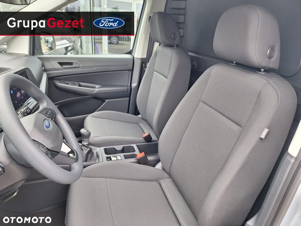 Ford Transit Connect - 13