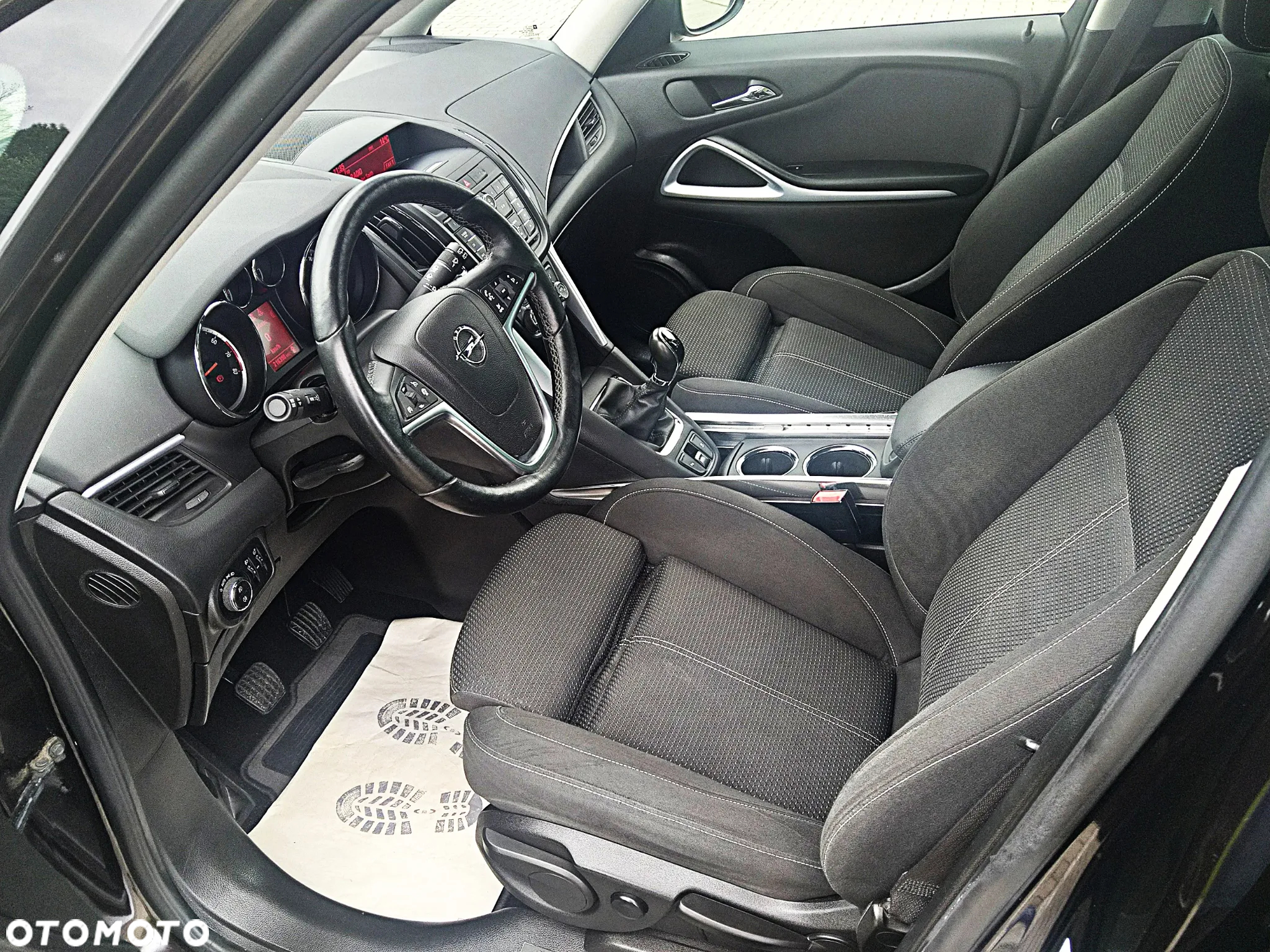 Opel Zafira - 13