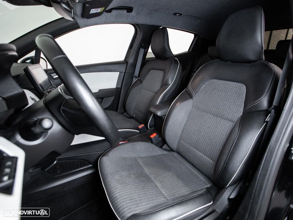 Renault Clio - 8