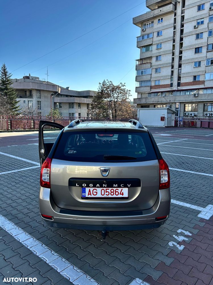 Dacia Logan TCe 90 Laureate - 4