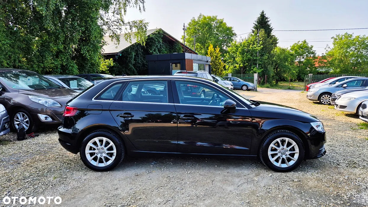 Audi A3 1.2 TFSI Sportback S tronic Ambiente - 9