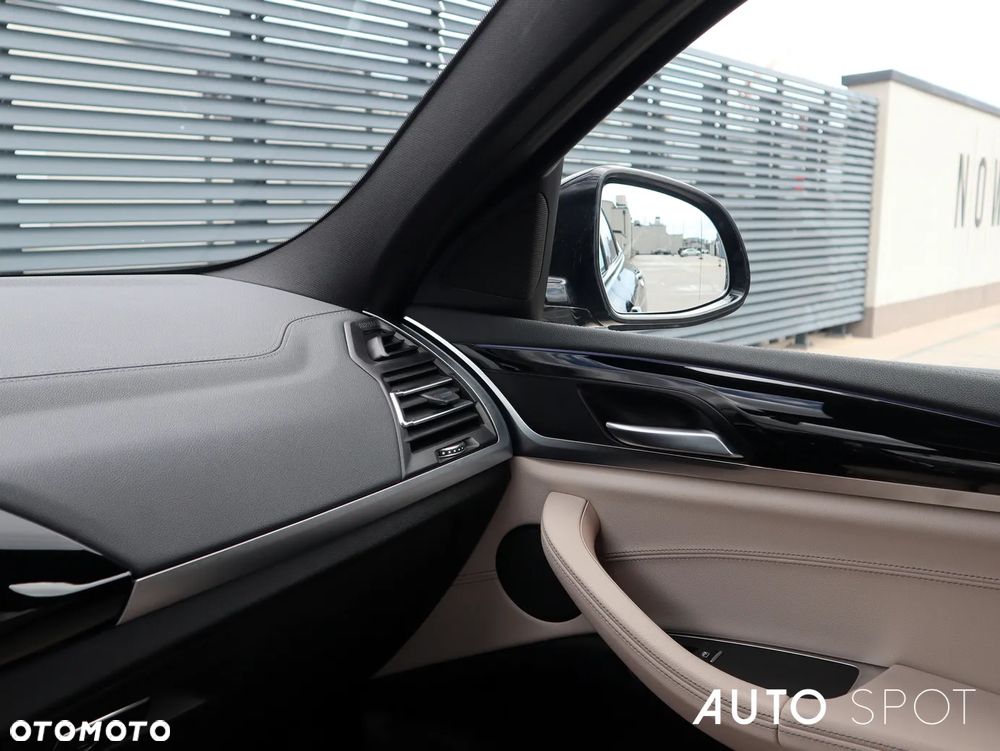 BMW X4 xDrive30i mHEV sport - 36