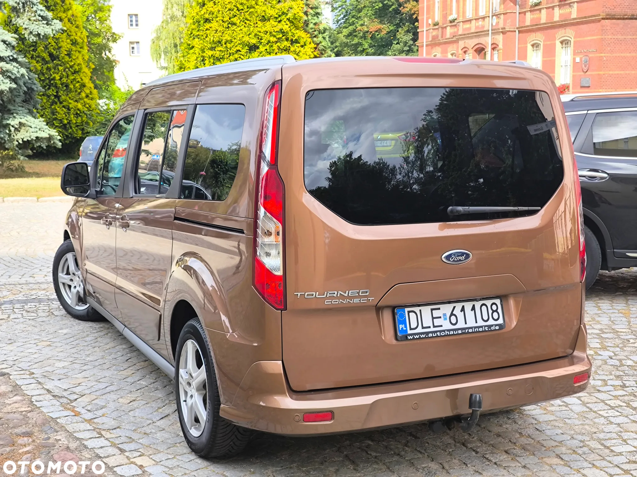 Ford Tourneo Connect Grand - 9