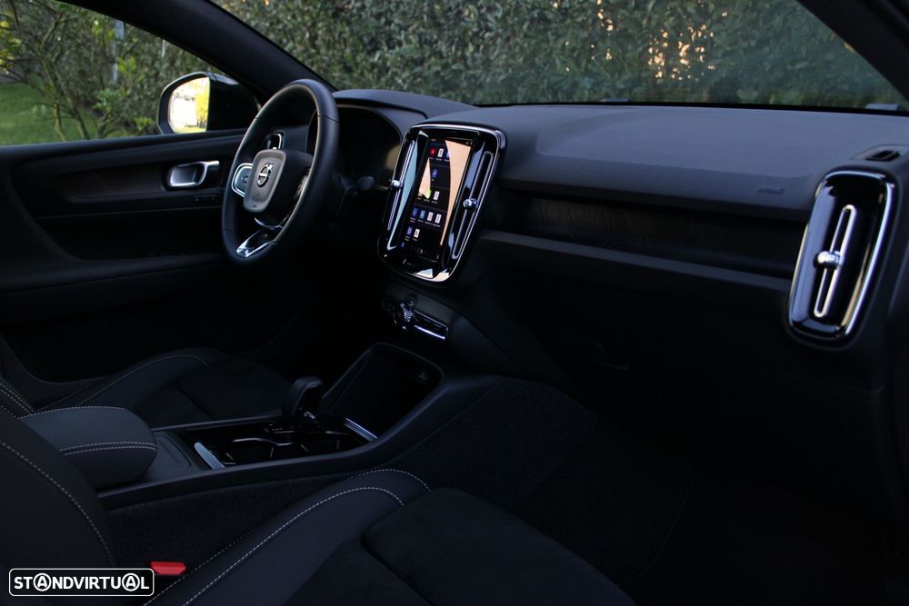 Volvo C40 Recharge Twin Ultimate - 21