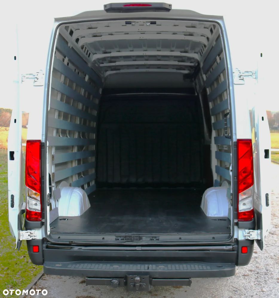 Iveco Daily 35S13 - 17