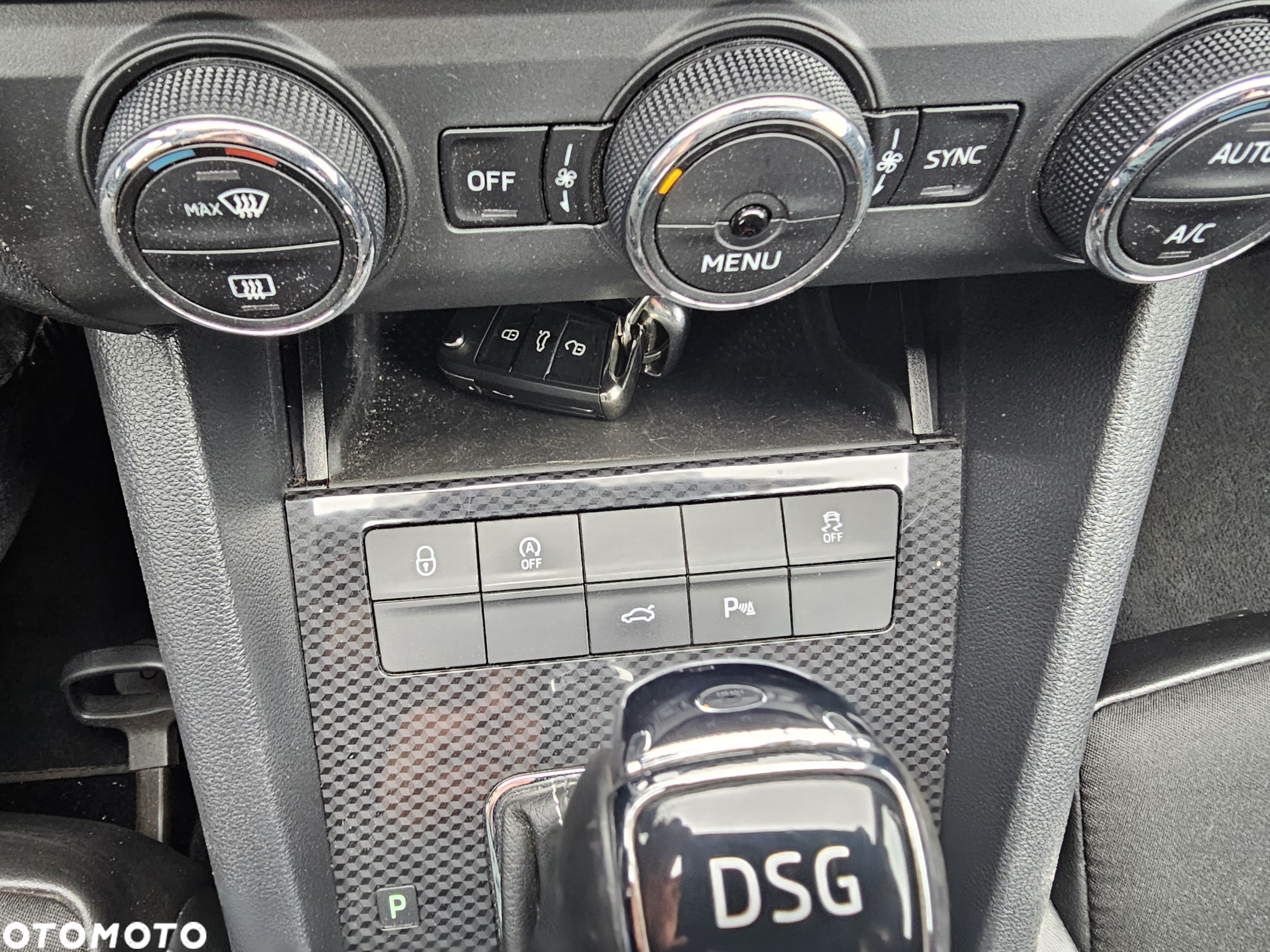 Skoda Octavia 2.0 TDI RS Challenge DSG - 13