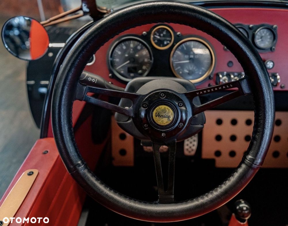 Vanderhall Venice - 16