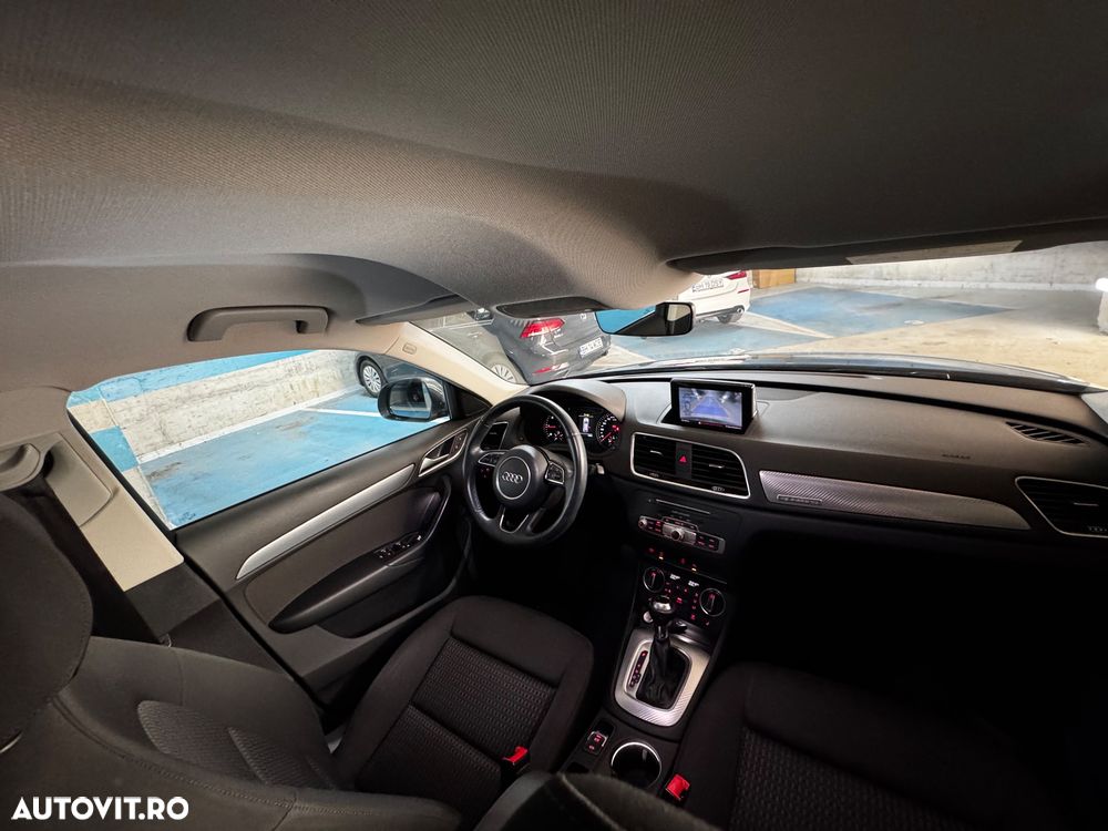 Audi Q3 2.0 TDI Quattro S tronic sport - 12