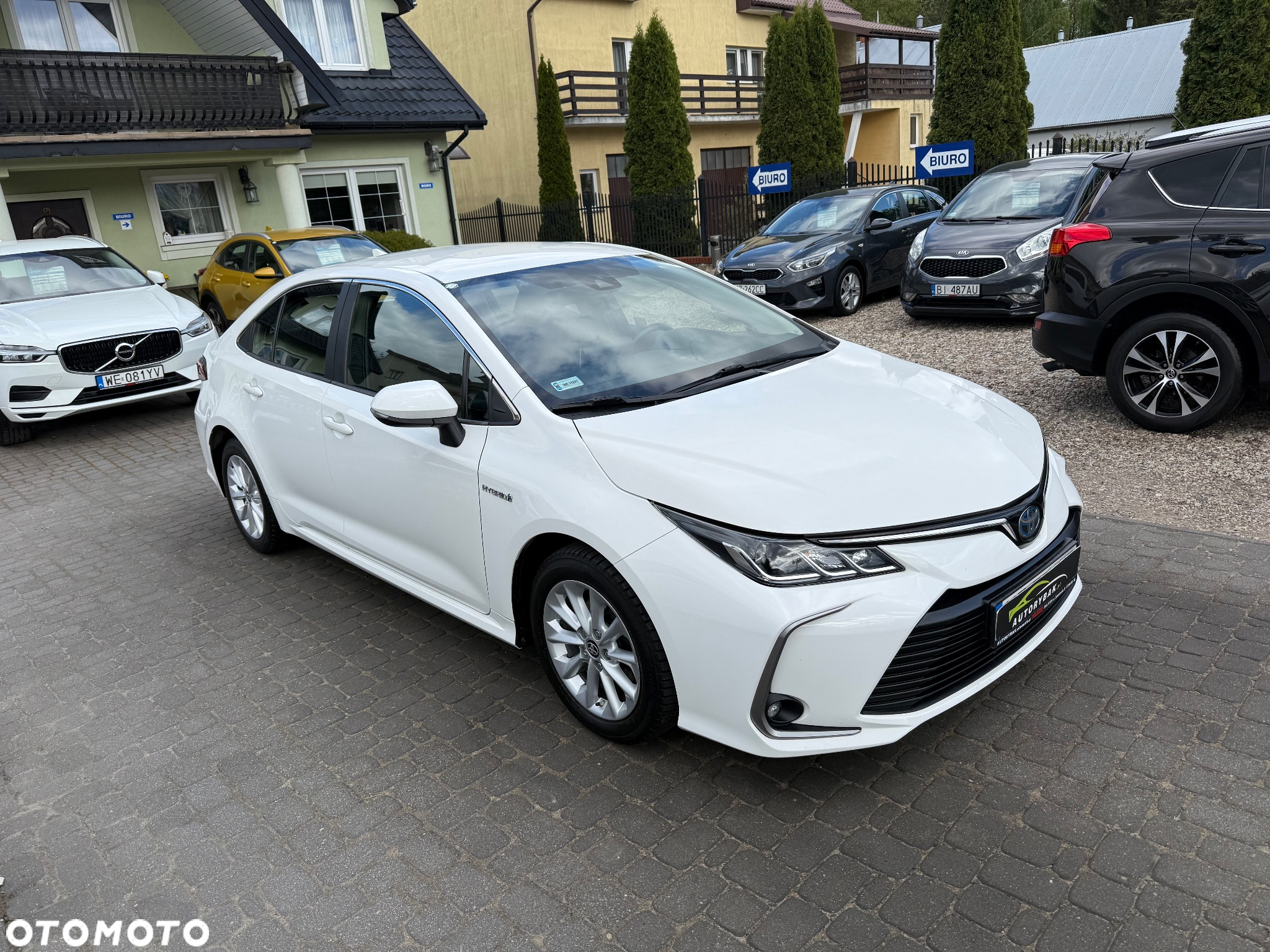 Toyota Corolla 1.8 Hybrid Comfort - 24